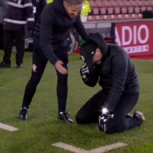 7M足球比分-圣徒通杀英超卫冕冠军 英斯赞哈森许特尔教导有方