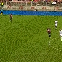 M体育下载-【热身赛】新援处子球+助攻 莱昂破门 AC米兰5比0胜